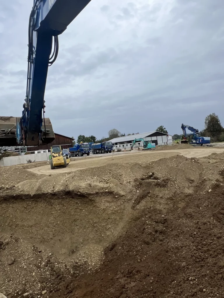 Aushub einer Baugrube am Reiterhof